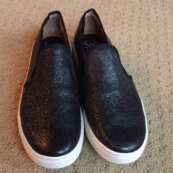 sofft slip on shoes